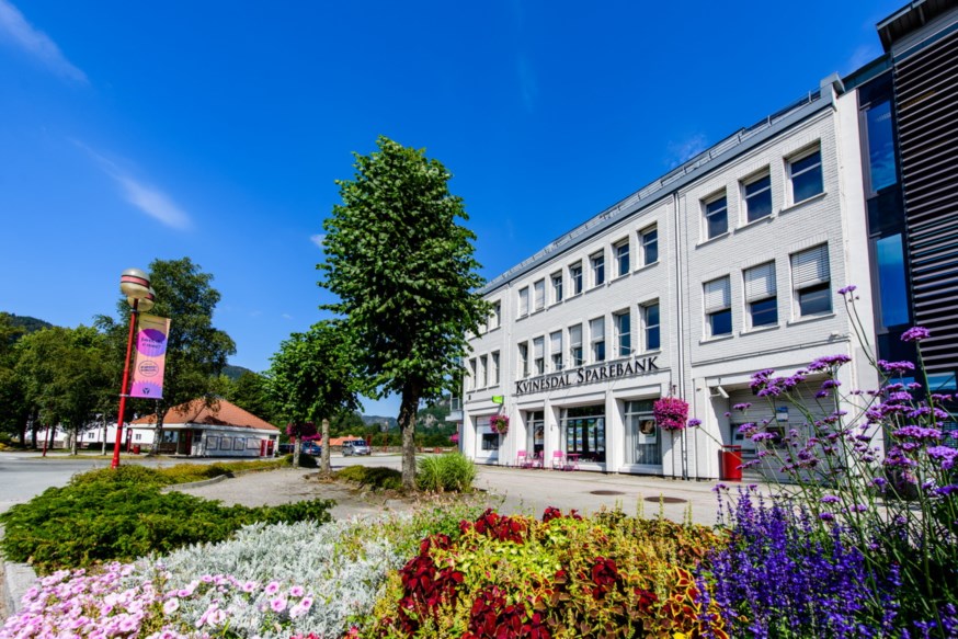 Kvinesdal Sparebank sitt lokale i Kvinesdal